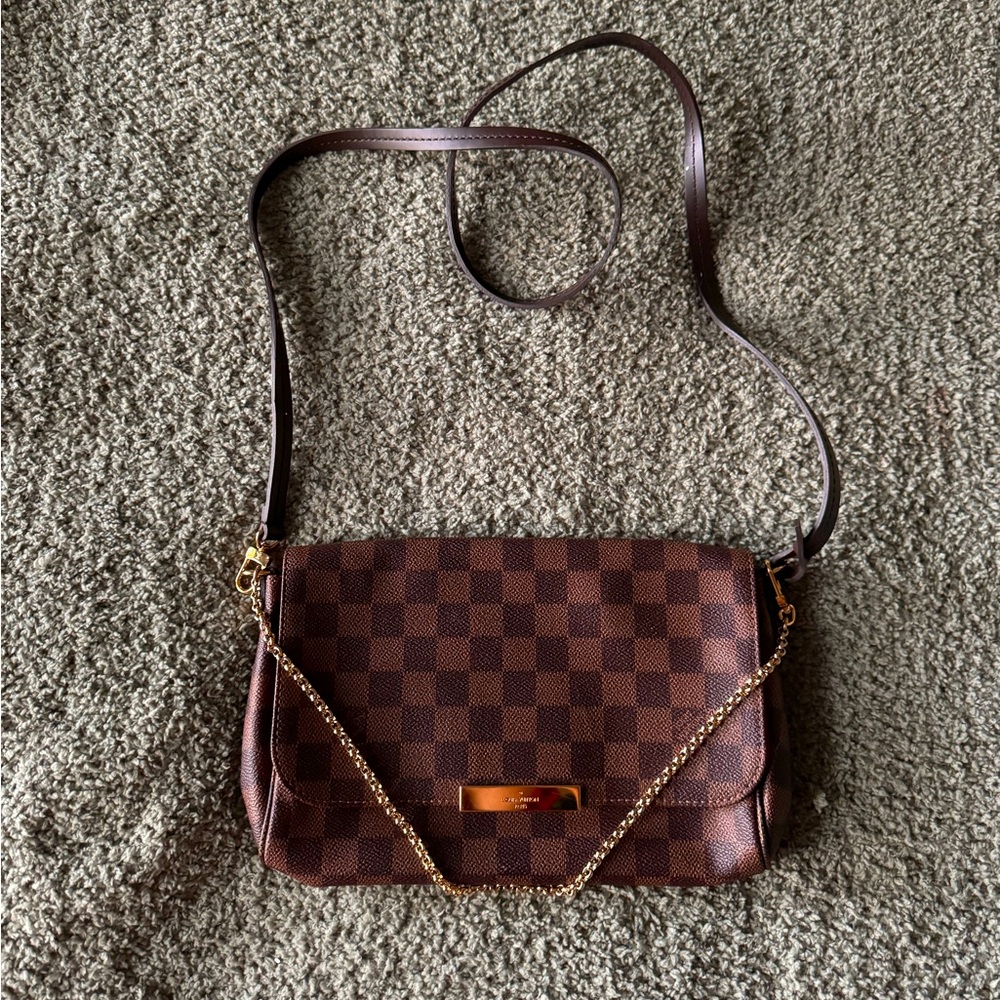 Louis Vuitton Favorite checkered monogram canvas bag